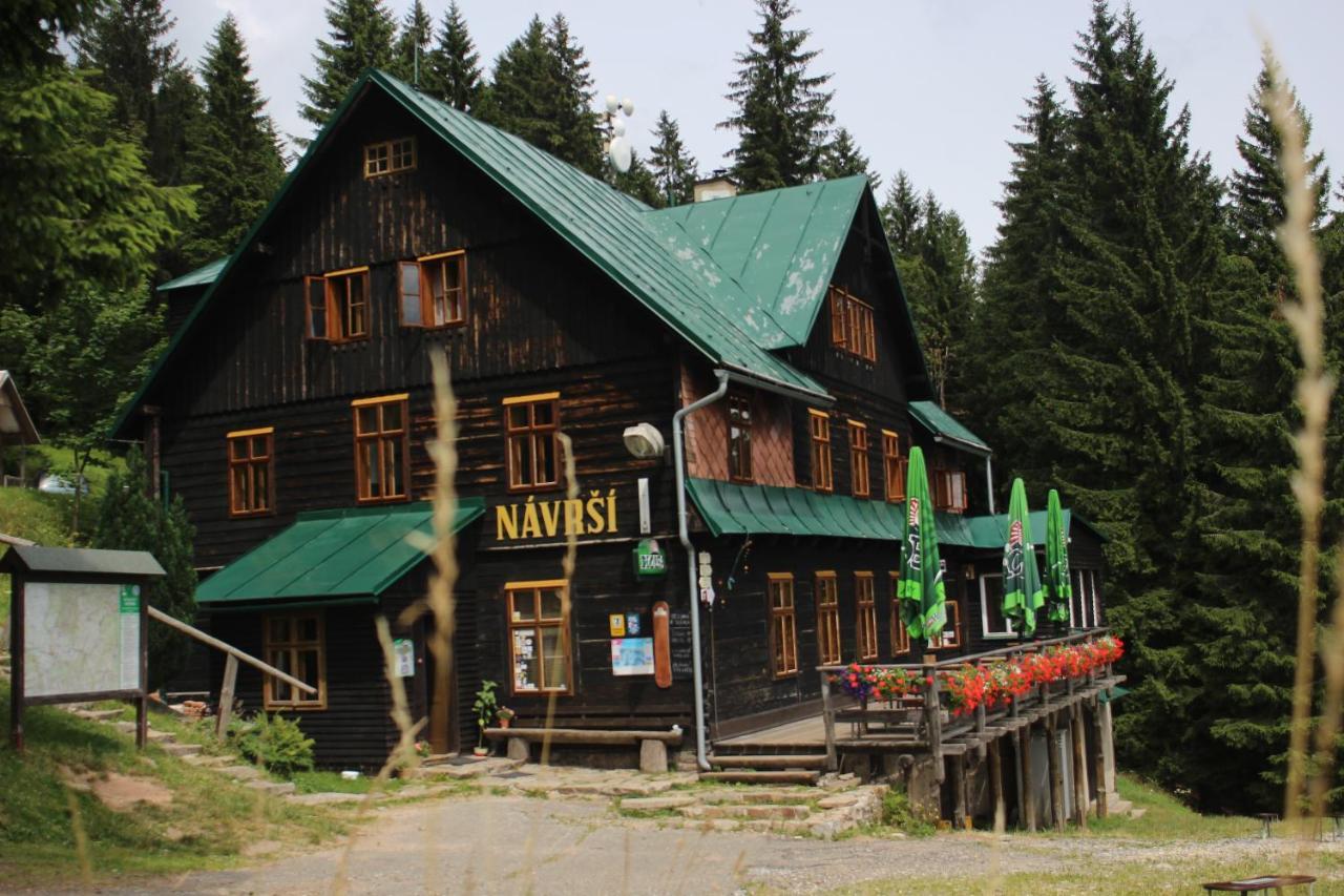 Horska Chata Navrsi Otel Staré Město Dış mekan fotoğraf